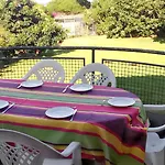 Hébergement de vacances Charming House With Sea View In *