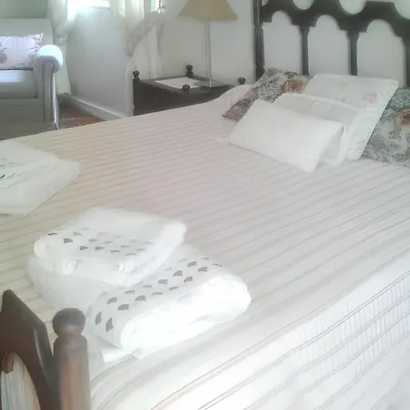 Charming House With Sea View In Angra do Heroísmo