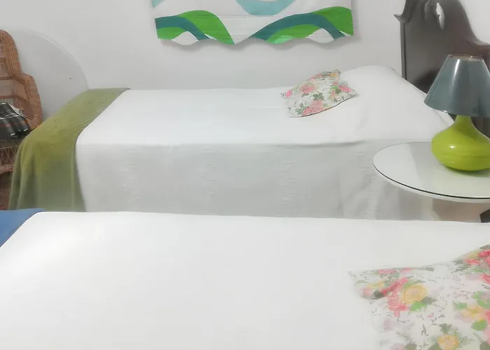 Seaside Haven: 3-bedroom House With Garden In *